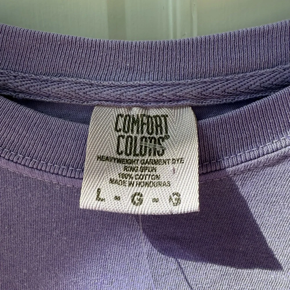 NWT 100% Cotton Purple UNH T-Shirt - Picture 3 of 3